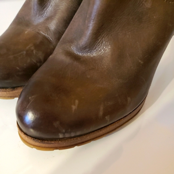 Jones BootMaker Distressed Carmel Over Knee Half Zipper Platform Boots Women EUC - Picture 16 of 16